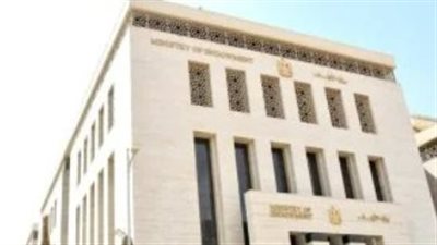 ردود فعل واسعة بعد استدعاء مظهر شاهين للتحقيق: هل انتهى عصر الارتجال الإعلامي للأئمة؟