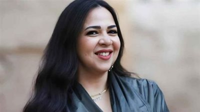 نشأة إيمي سمير غانم وبداياتها