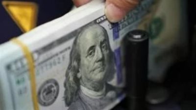 بعد تقلبات الأسواق العالمية.. هل يستمر استقرار الدولار في مصر خلال الأسبوع الجاري؟