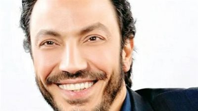 طارق لطفي يرد على مقارنات 