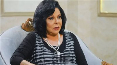 أسرار المكالمة التاريخية التي أبكت إسعاد يونس: ماذا قال لها الزعيم عادل إمام؟