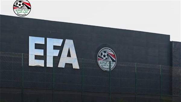 اتحاد الكرة يكشف كواليس أزمة الاستماع لمحادثات الفار بمباراة الأهلي وسيراميكا