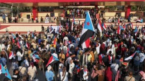 الإرادة الشعبية الجنوبية.. الصخرة التي تتحطم عليها المكونات “المعلبة”