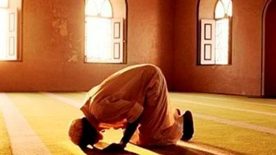 جدول الصلاة في أسوان ومطروح: رحلة الشمس من أقصى الجنوب إلى أقصى الشمال الغربي