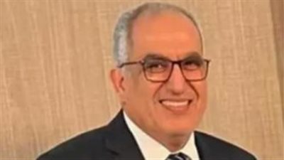 لرفع رضا المنتفعين.. الدكتور أحمد مصطفى يشدد على الحلول الجذرية لشكاوى المواطنين بالتأمين الصحي