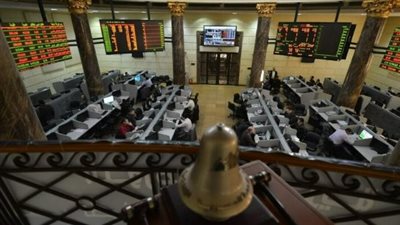 المؤشر الثلاثيني يلامس 52 ألف نقطة.. صعود جماعي لمؤشرات البورصة في ختام الأسبوع