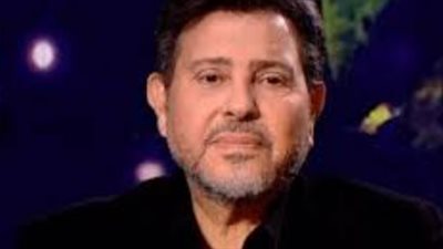 تطورات حالة أمير الغناء العربي: استقرار نسبي في فرنسا واستعداد لرفع التنفس الصناعي