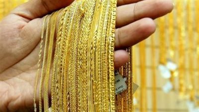 برميل النفط يشعل التضخم والذهب يتراجع: ماذا يحدث في الأسواق المصرية؟