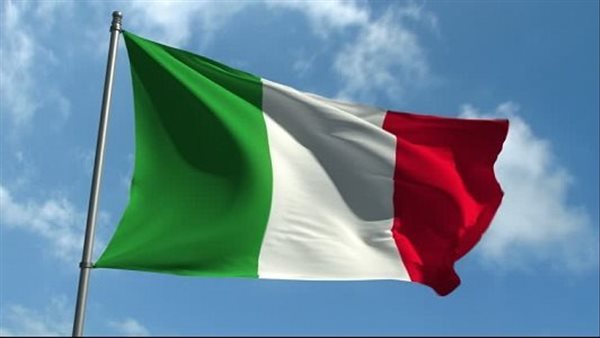 إيطاليا: سنقيم قرار تمديد حظر اتفاقية شنجن مع إسبانيا الأسبوع المقبل