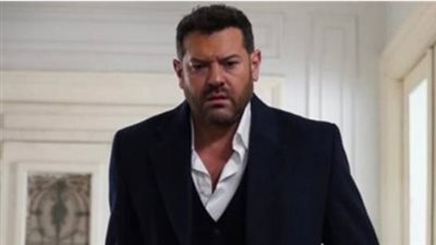 قائمة أبطال مسلسل الفرنساوي: اجتماع العمالقة جمال سليمان وسوسن بدر مع النجم عمرو يوسف