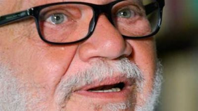 يحيى الفخراني.. أيقونة الدراما الرمضانية التي لا تغيب شمسها أبدًا
