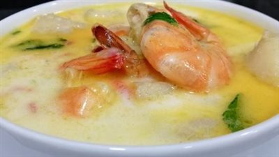 شوربة السي فود المخملية.. كيف تجعلين قوامها مثاليًا ومذاقها لا يُقاوم؟