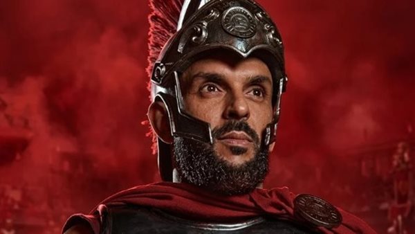 “بوديغارد” ميسي يتجه للتمثيل.. ياسين بطل حملة دعائية في المكسيك