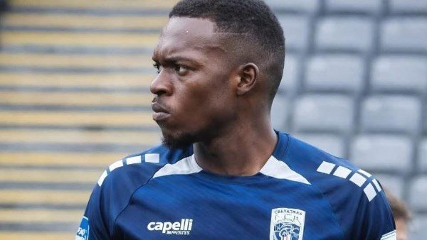 جلسة مع توروب.. كامويش يطلب العودة لقائمة مباريات الأهلي المقبلة