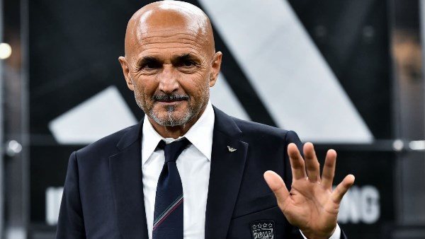 سباليتي يخطط لصناعة نسخة جديدة من محمد صلاح داخل يوفنتوس