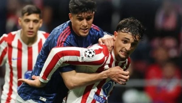 آرسنال يشعل حرب “الأعشاب” ويشكو أتلتيكو مدريد في “يويفا”