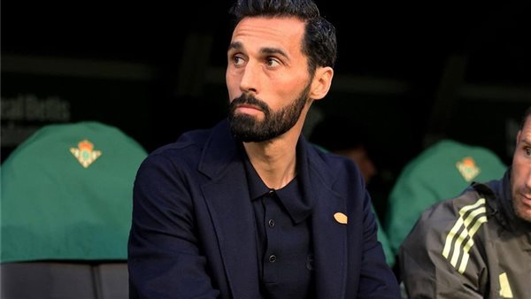 غضب بين لاعبي ريال مدريد بسبب أربيلوا