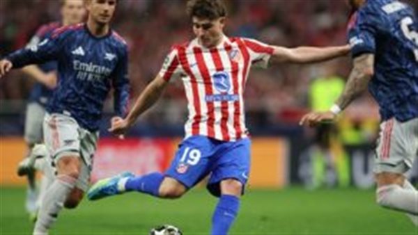 سيميوني يجري تغييرًا واحدًا على تشكيلة أتلتيكو مدريد أمام أرسنال