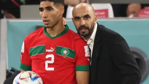 الصداقة تدوم.. أشرف حكيمي والركراكي يلتقيان في باريس