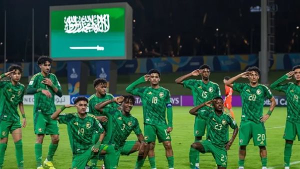 السعودية تواجه الصين بربع نهائي كأس آسيا للناشئين بعد تعادل مثير مع طاجيكستان السعودية تواجه الصين بربع نهائي كأس آسيا للناشئين بعد تعادل مثير مع طاجيكستان