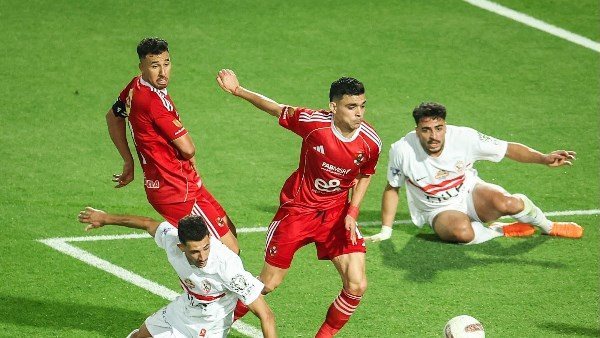 البطولات تساوي فلوس.. الأهلي يضع نظاما جديدا لتجديد عقود نجومه