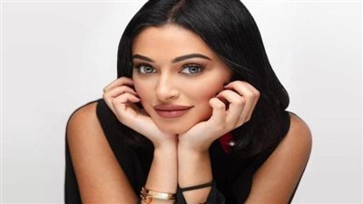من الطفولة إلى النجومية: السيرة الذاتية للفنانة شوق الهادي وأبرز أعمالها الدرامية
