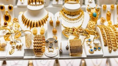 استقرار حذر في محلات الصاغة المصرية: أسعار الذهب عيار 18 وعيار 21 اليوم الأربعاء