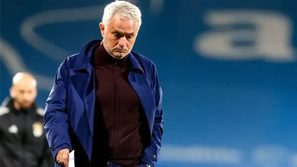 مصير مدافع ريال مدريد معلق بقرار من مورينيو