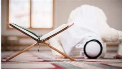 تعرف على موعد أذان العشاء في القاهرة والإسكندرية اليوم