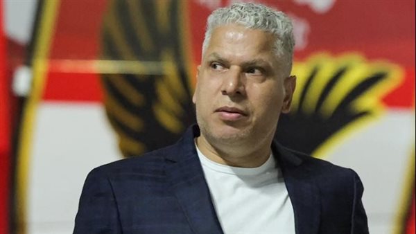 الأهلي المصري يطيح بمدير الكرة ويعين “الصخرة” بدلًا منه