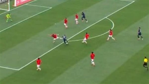 شوبير ينقذ مرمى منتخب مصر من هدف محقق للبرازيل شوبير ينقذ مرمى منتخب مصر من هدف محقق للبرازيل