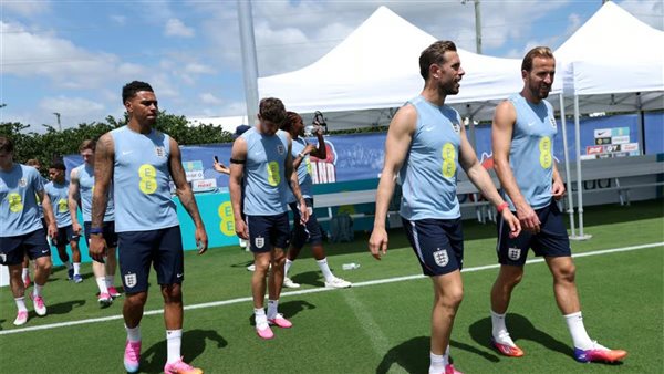 زلزال قوي يضرب معسكر منتخب إنجلترا في أمريكا قبل كأس العالم