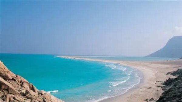 حصار خدمي يهدد استقرار حياة المواطنين ويشل الحركة العامة حصار خدمي يهدد استقرار حياة المواطنين ويشل الحركة العامة