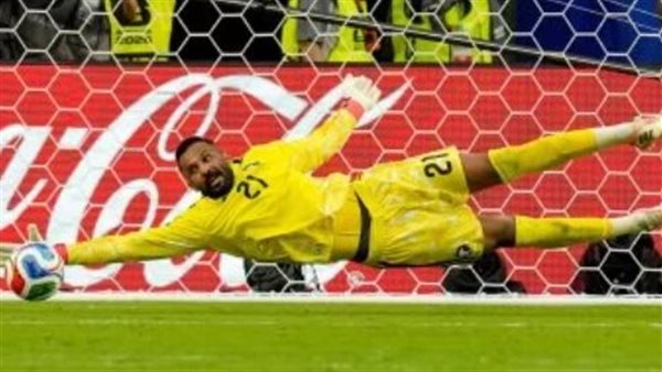 محمد العويس يسجل رقما قياسيا كأكثر الحراس تصديًا فى مباراة واحدة بمونديال 2026 محمد العويس يسجل رقما قياسيا كأكثر الحراس تصديًا فى مباراة واحدة بمونديال 2026