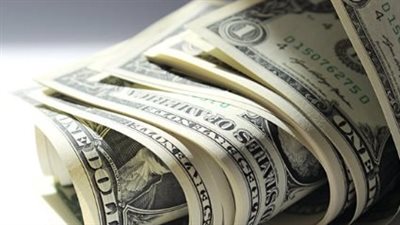 خبراء الاقتصاد: ثبات سعر الصرف يعزز ثقة المستثمرين في الاقتصاد الوطني