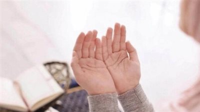 فضل الذكر في الصباح: أذكار مكتوبة لراحة البال وزيادة الرزق