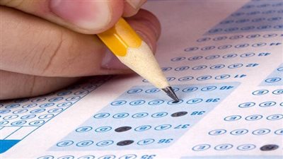 بدء اختبارات اللغة الأجنبية الثانية والاقتصاد.. التزام كامل بالضوابط لضمان تكافؤ الفرص بين الطلاب