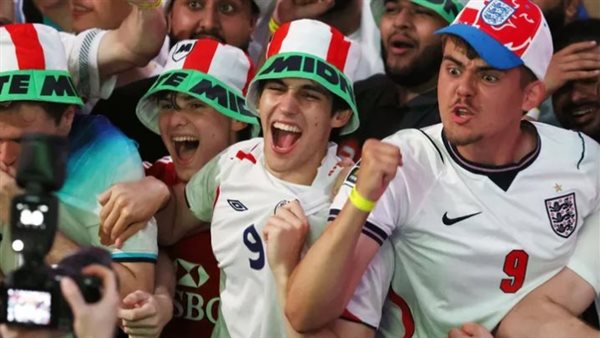 صيحات استهجان ضد استراحات الترطيب في مباراة إنجلترا وكرواتيا صيحات استهجان ضد استراحات الترطيب في مباراة إنجلترا وكرواتيا