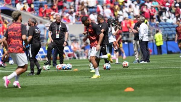 أجواء من التركيز والحماس في معسكر المنتخب المصري استعدادًا للجولة الثانية بالمونديال أجواء من التركيز والحماس في معسكر المنتخب المصري استعدادًا للجولة الثانية بالمونديال