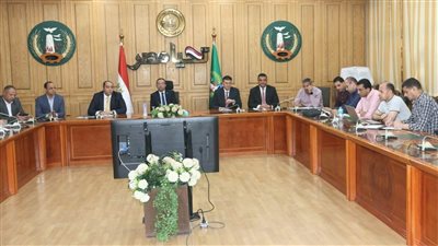 محافظ المنوفية يطلق استراتيجية طموحة لتعظيم موارد وحدة الرصف ومركز معلومات المرافق