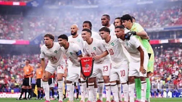 بين الكبار.. حفيظ الدراجي يحتفل بتأهل المغرب لربع نهائي كأس العالم 2026 بين الكبار.. حفيظ الدراجي يحتفل بتأهل المغرب لربع نهائي كأس العالم 2026