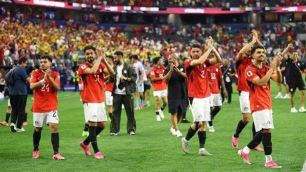 منتخب مصر خرج من البطولة ودخل قلوب العالم.. ولم يكن مسموحًا بإقصاء ميسي منتخب مصر خرج من البطولة ودخل قلوب العالم.. ولم يكن مسموحًا بإقصاء ميسي