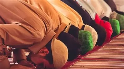 دليلك اليومي لأوقات الصلوات الخمس في القاهرة والجيزة والإسكندرية