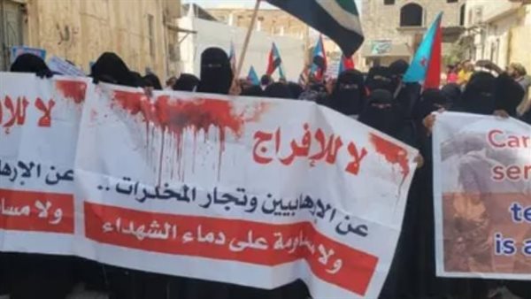 التصعيد السلمي استراتيجية وطنية ثابتة لاستعادة الدولة التصعيد السلمي استراتيجية وطنية ثابتة لاستعادة الدولة