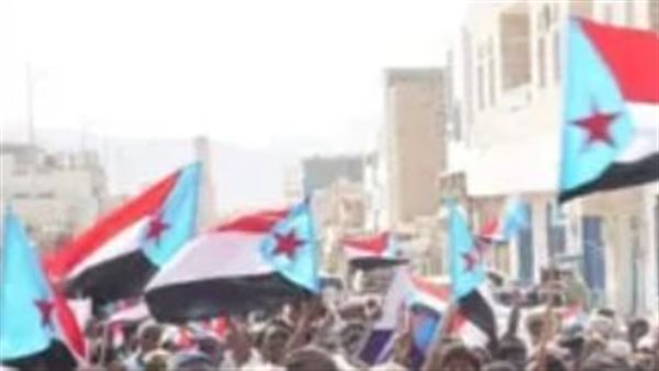 رسائل غضب شعبي ترفض صفقات المساومة على دماء الشهداء رسائل غضب شعبي ترفض صفقات المساومة على دماء الشهداء