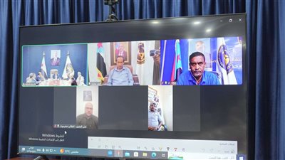الزُبيدي يعقد اجتماعا بأعضاء هيئة الرئاسة الجدد ويؤكد المضي نحو تحقيق أهداف شعب الجنوب العربي 