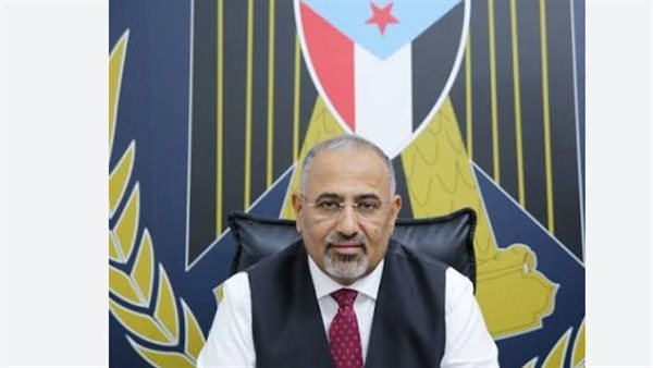 الرئيس عيدروس الزبيدي.. مسيرة نضالية صنعت حضورًا سياسيًا وعسكريًا