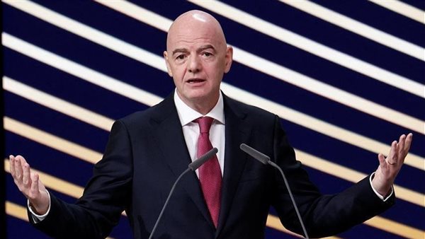 آندي بورنم ينضم للمعارضين ويطالب باستقالة إنفانتينو آندي بورنم ينضم للمعارضين ويطالب باستقالة إنفانتينو