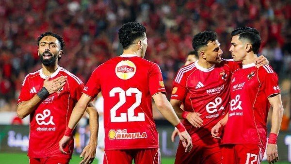 الأهلي يرفع الحمل البدني بمران على فترتين استعدادًا لمعسكر إسبانيا الأهلي يرفع الحمل البدني بمران على فترتين استعدادًا لمعسكر إسبانيا