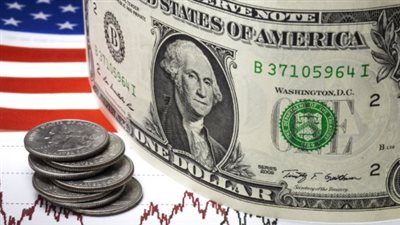 الدولار يستقر عند مستويات 50 جنيهًا.. تعرف على الأسعار الرسمية في البنوك المصرية